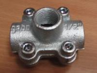 Обойма с отводом  1-1/4" * 3/4"