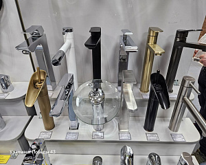 г.Екатеринбург, ул. Победы 43