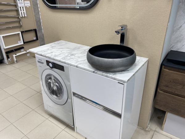 Столешница 140*50(55)  под мрамор отверстие справа