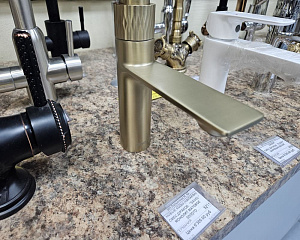 г.Екатеринбург, ул. Победы 43