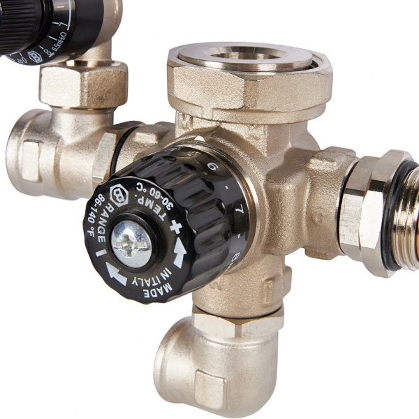 Насосно-смесительный узел Stout c термоклапаном и байпасом